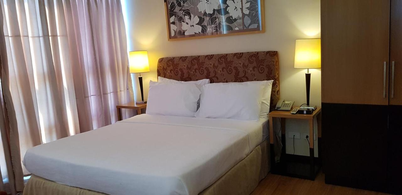 One Tagaytay Place Private Residences Tagaytay City Dış mekan fotoğraf