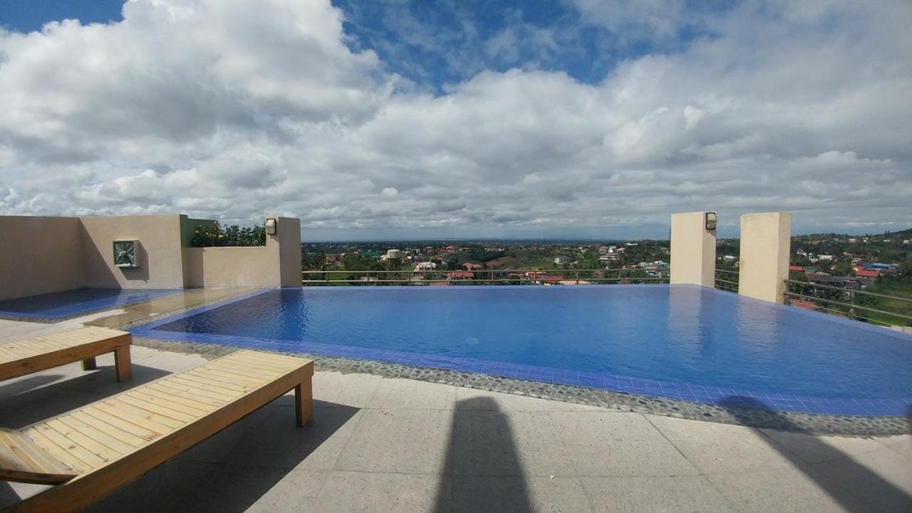 One Tagaytay Place Private Residences Tagaytay City Dış mekan fotoğraf
