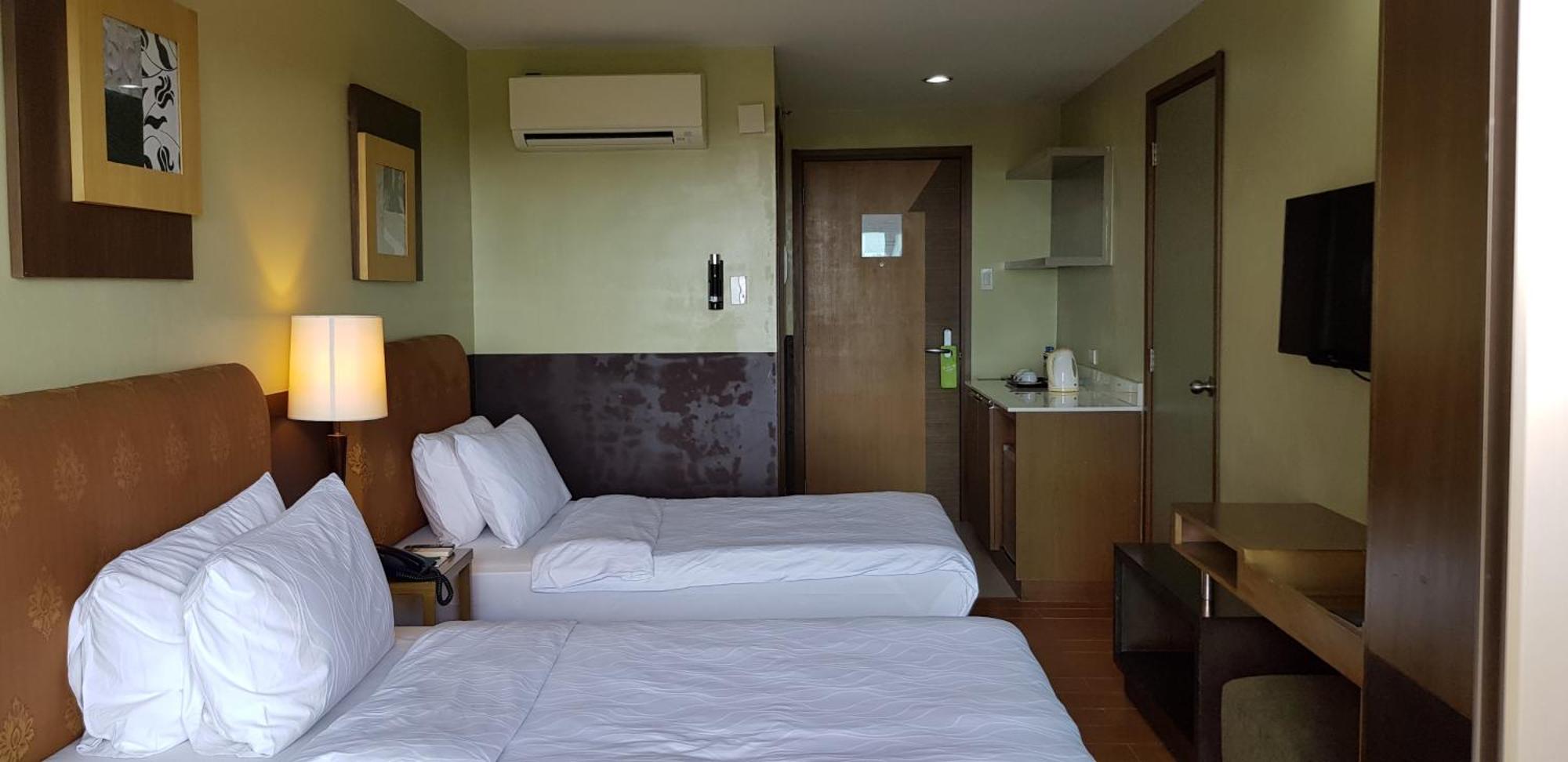 One Tagaytay Place Private Residences Tagaytay City Dış mekan fotoğraf