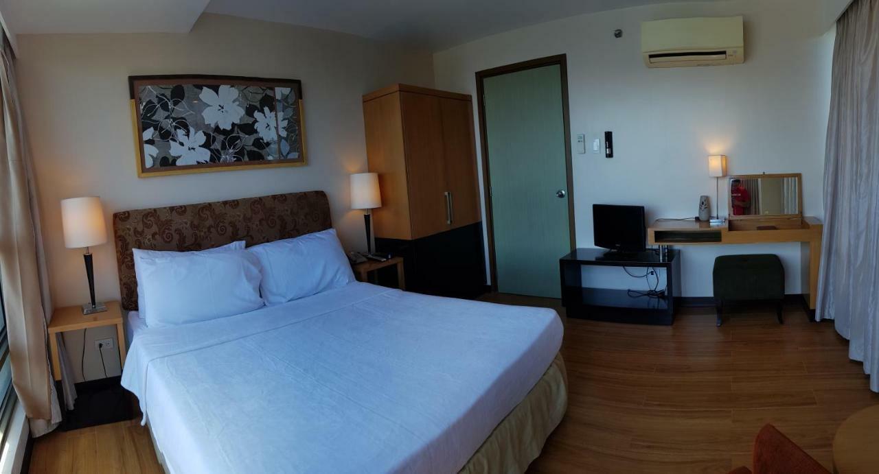 One Tagaytay Place Private Residences Tagaytay City Dış mekan fotoğraf